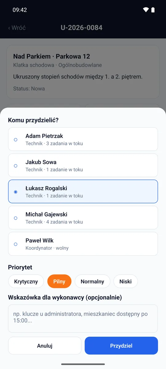 Aplikacja: przydział wykonawcy z liczbą zadań w toku